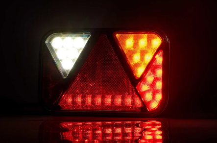 Fristom LED Rückleuchte (R) + Rückfahrlicht VC-2700 CANBUS