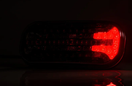 Fristom LED Rückleuchte (L) + Nebelscheinwer VC-2300