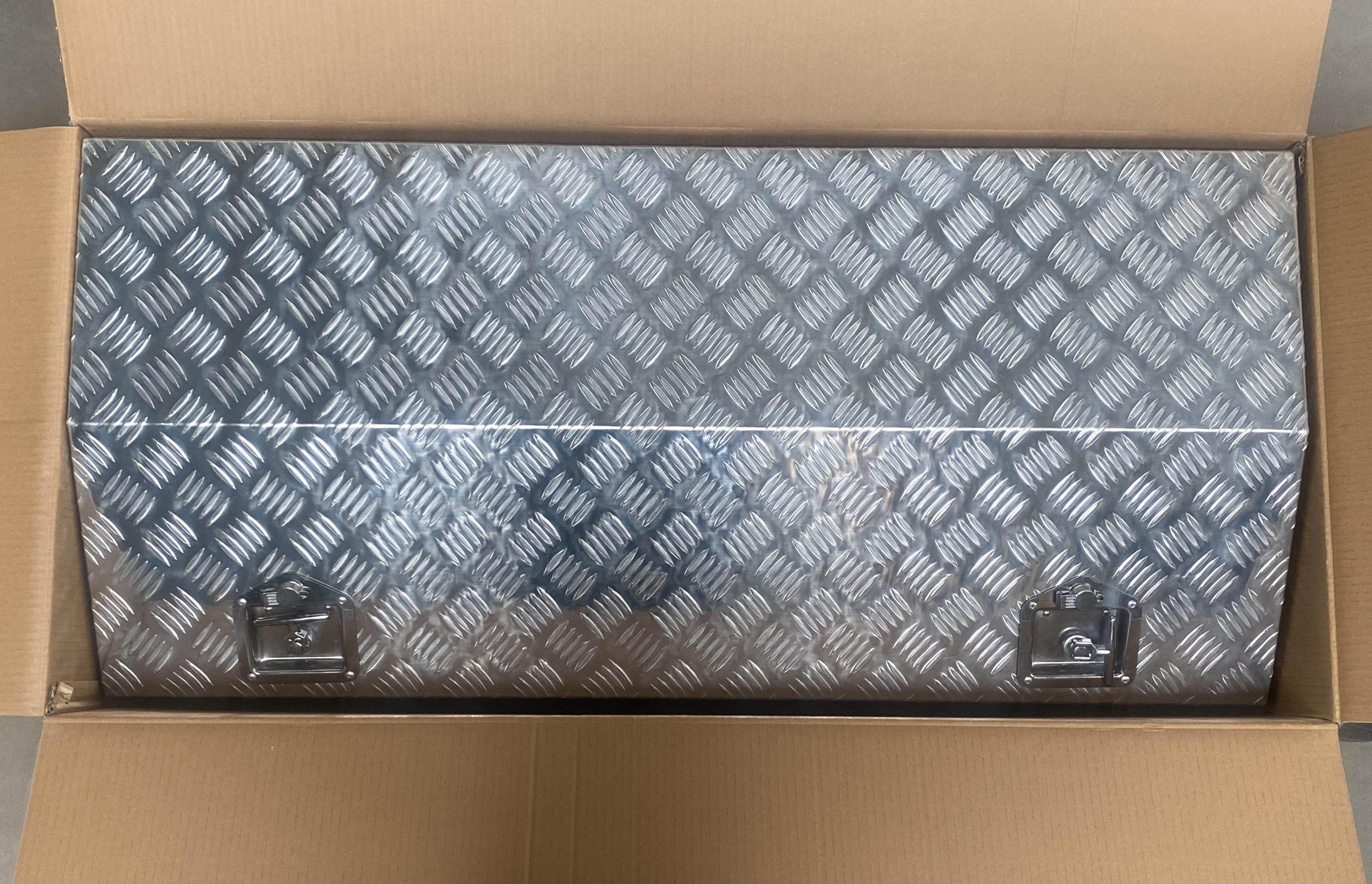 Toolbox aluminum 1200x540x500/380mm.