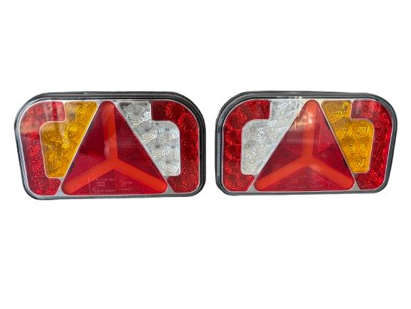 Achterlicht 238x140mm. 12/24V. (set L+R) met connector 5p LED