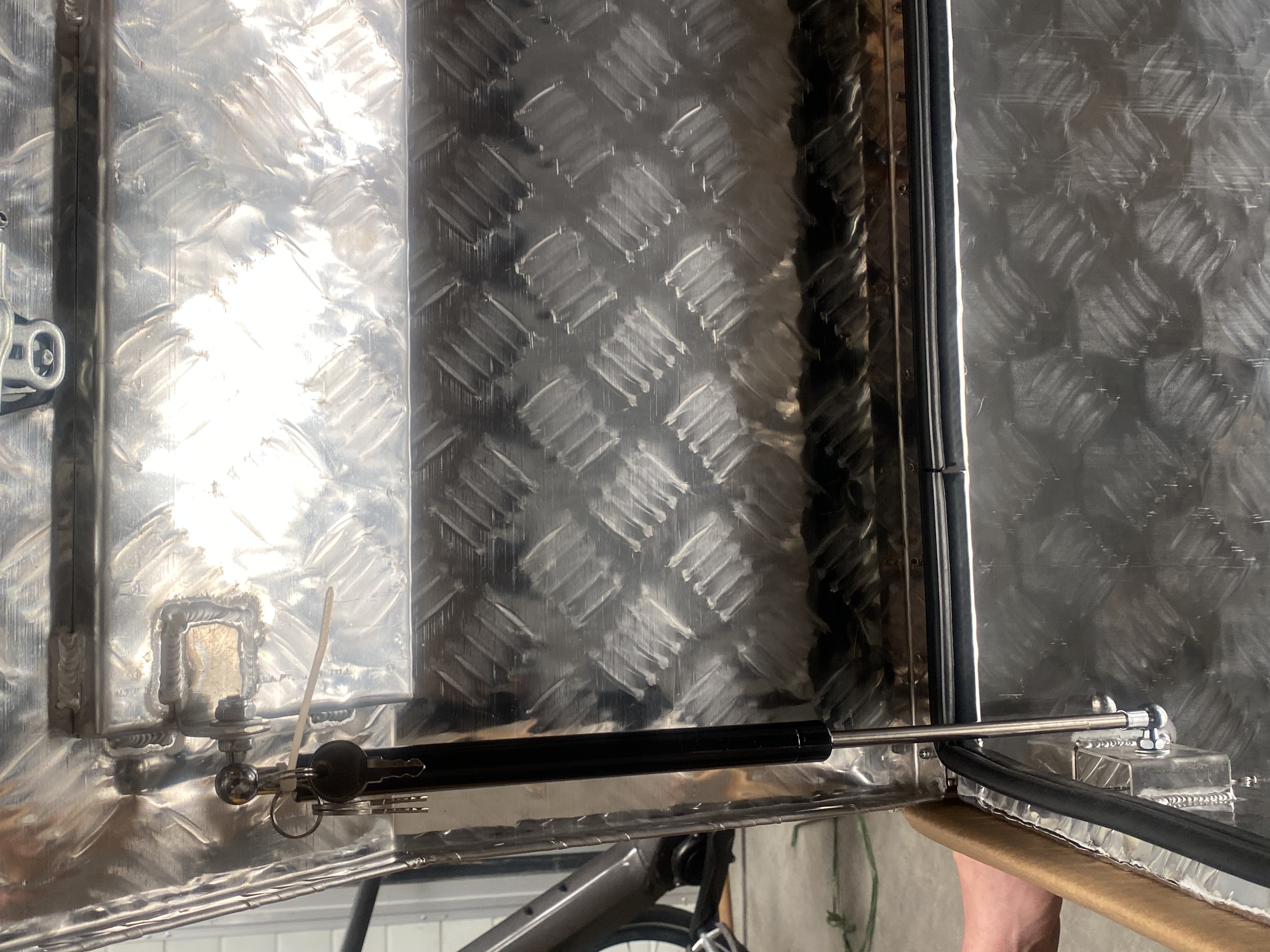 Verenigde Staten van Amerika Allemaal Afrika Gereedschapskist aluminium 1200x540x500/380mm. | Grijs | 1200x540x500/380mm | Aluminium | 501134 Verenigde Staten van Amerika Allemaal Afrika Gereedschapskist aluminium 1200x540x500/380mm. | Grijs | 1200x540x500/380mm | Aluminium | 501134