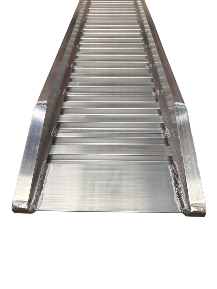 Set oprijplaten alu. 2400x300x75mm 3000kg. (2St.)