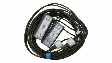 Markeringslamp set wit 110x50mm. Wedge-Base 5W.12V.+beugel Radex 5m.kabel
